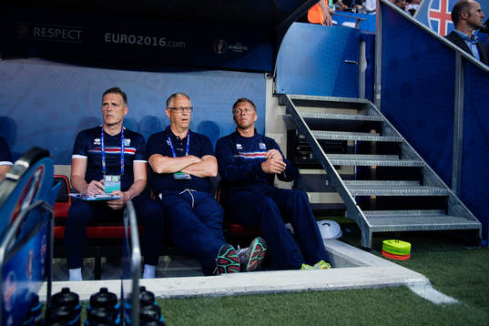 Islands förbundskaptener  Lars Lagerbäck och Heimir