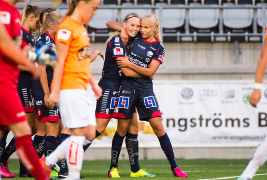 Linköpings Stina Blackstenius och Pernille Mosegaard