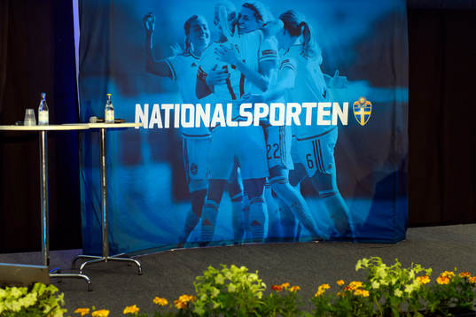 Inför en presskonferens där OS-truppen presenterades