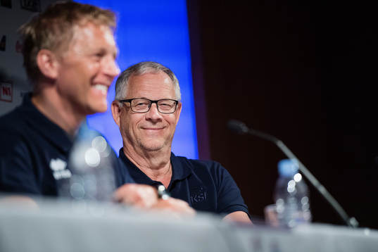 Islands förbundskaptener Heimir Hallgrimsson och Lars