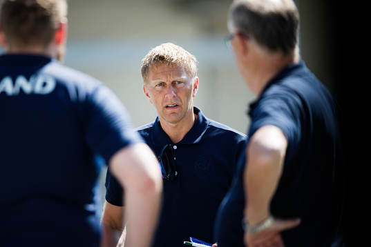 Islands förbundskaptener Heimir Hallgrimsson och Lars