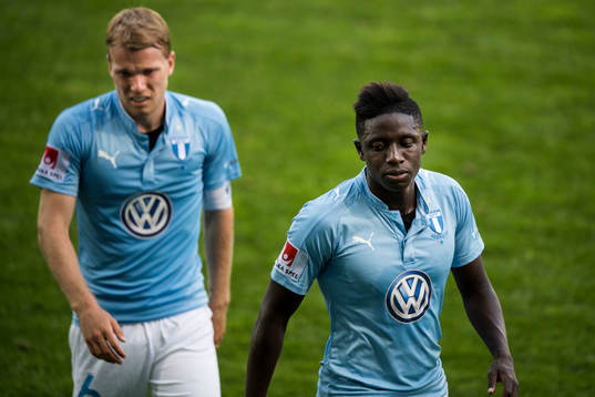 Malmö FFs Oscar Lewicki och Pa Konate