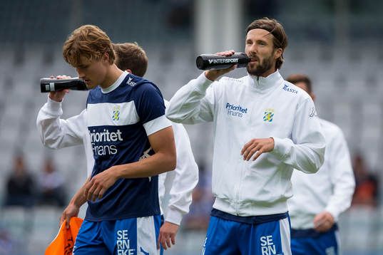 IFK Göteborgs Thomas Rogne och Mattias Bjärsmyr innan