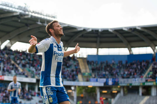 IFK Göteborgs Emil Salomonsson jublar
