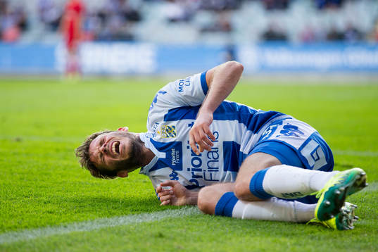 IFK Göteborgs Emil Salomonsson grimaserar