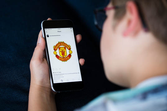 Zlatan Ibrahimovic bekräftar övergången till Manchester