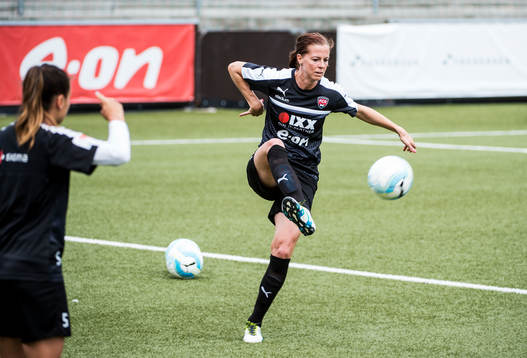 Lotta Schelin