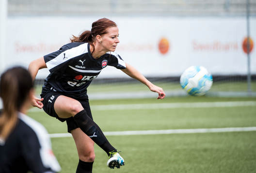 Lotta Schelin