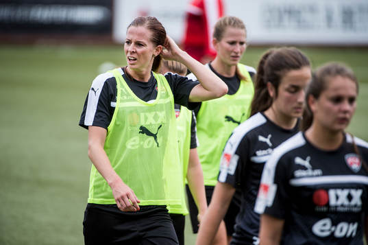 Lotta Schelin