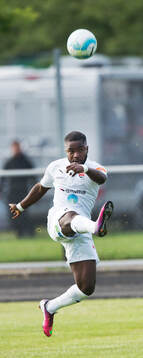 Hög spark i matchen i division 2 mellan Rosengård och IFK