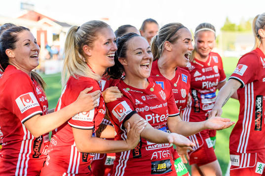 Piteåspelarna jublar