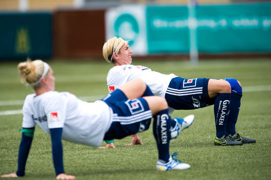 Kvarnsvedens Sarah Elnicky värmer upp