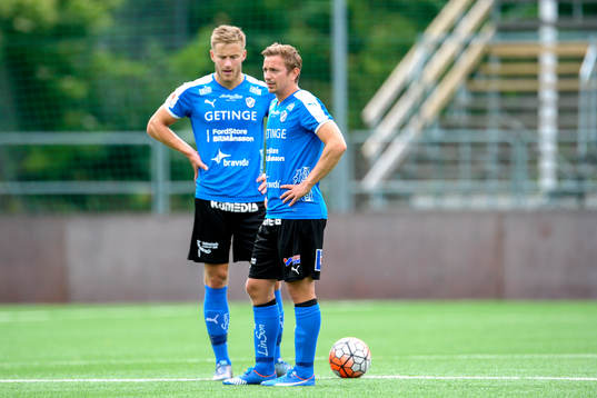 Halmstads Fredrik Olsson och Alexander Ruud Tveter deppar