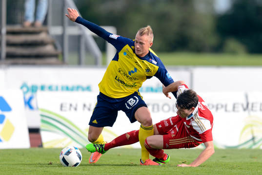 Ängelholms Vladica Zlojutro och Degerfors Alexander