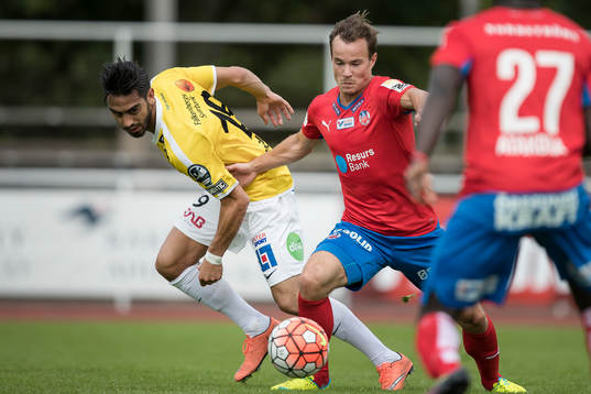 Falkenbergs Amin Nazari och Helsingborgs Anton Wede