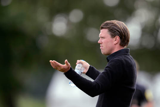Ängelholms tränare Christian Järdler