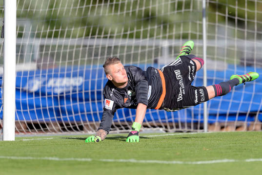 Degerfors målvakt Jesse Öst
