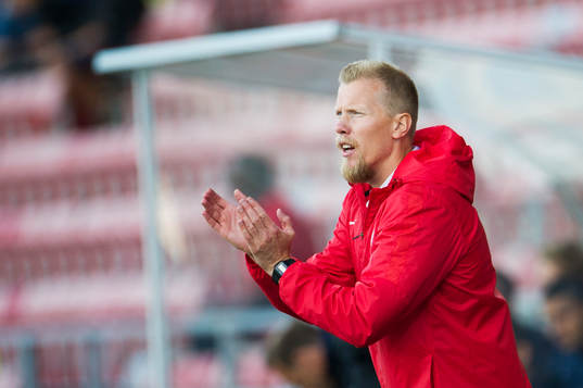 Assyriskas tränare Fredrik Samuelsson