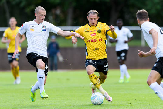 Elfsborgs Simon Hedlund och Örebros Daniel Gustavsson