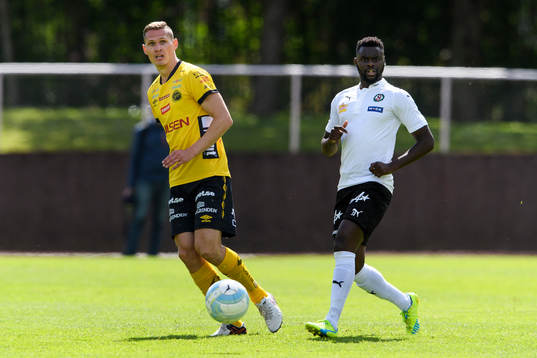 Elfsborgs Jon Jönsson och Örebros Maic Sema