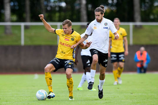 Elfsborgs Viktor Claesson och Örebros Daniel Nordmark