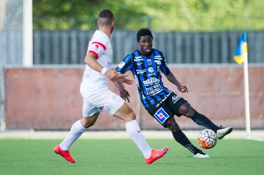 Sirius Kingsley Kofi Sarfo och Assyriskas George Makdessi