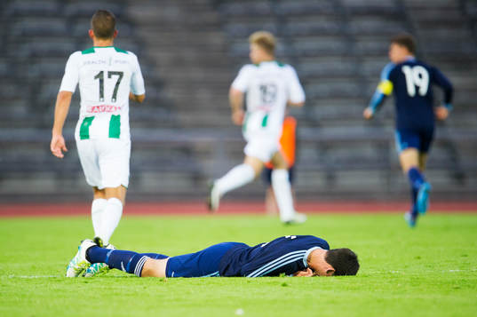 Djurgårdens Besard Sabovic ligger