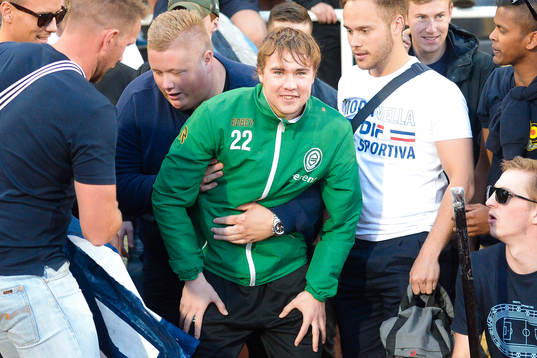 Bläddra bland fler bilder av Fotboll, Träningsmatch, Djurgården - Groningen