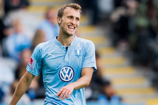 Malmö FFs Magnus Wolff Eikrem deppar