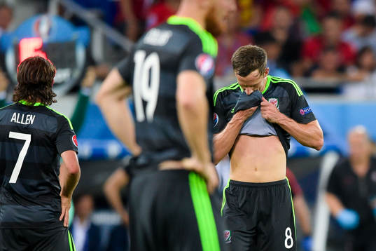 Wales Joe Allen , James Collins och Andy King deppar