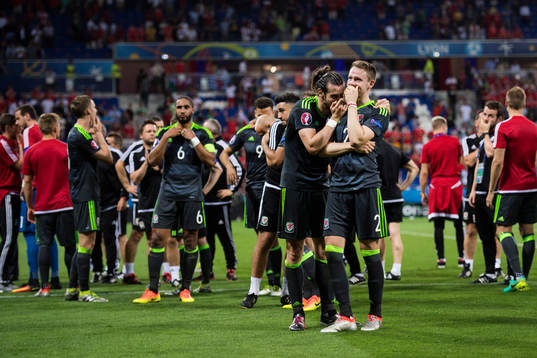 Wales Gareth Bale och Chris Gunter