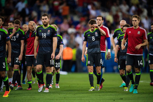 Wales Simon Church, Sam Vokes och Andy King deppar