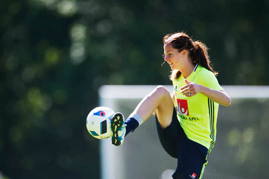 Lotta Schelin