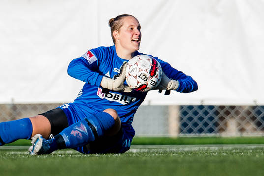 LB07s målvakt Emma Lind
