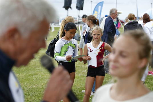 Gymnastik med Jonna Adlerteg (i förgrunden)
