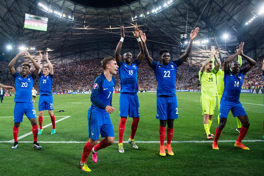 Frankrikes spelare med Antoine Griezmann längst fram