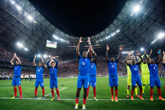 Frankrikes spelare med Antoine Griezmann, Paul Pogba,