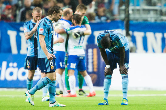Djurgårdens Omar Colley , Kevin Walker och Alexander