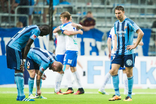 Djurgårdens Marcus Hansson deppar med lagkamrater