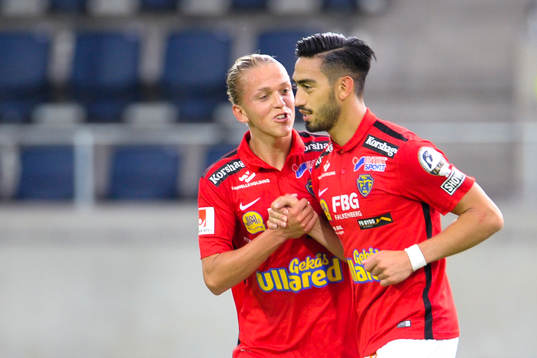 Falkenbergs Johan Svahn jublar