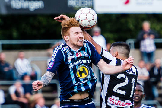 Husqvarnas Anton Henningsson och Landskronas Admir Aganovic
