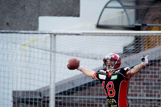André Holgård firar sin touch down