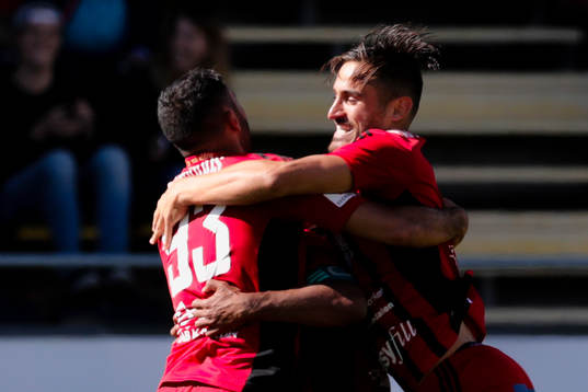 Bläddra bland fler bilder av Fotboll, Allsvenskan, Östersund - Jönköping Södra