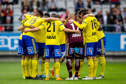 Sundsvall samlade innan fotbollsmatchen i Allsvenskan