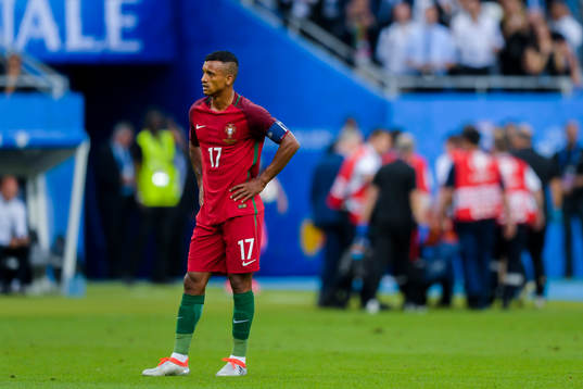 Portugals Nani deppar