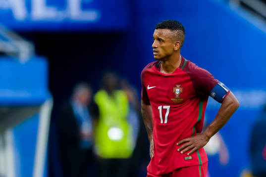 Portugals Nani deppar