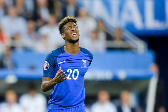 Frankrikes Kingsley Coman deppar