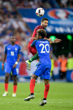 Portugals Ricardo Quaresma och Frankrikes Frankrikes