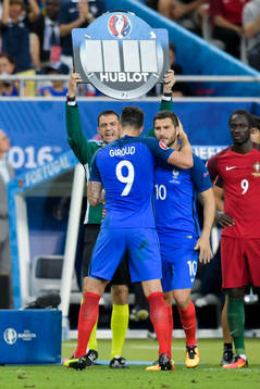 Byte mellan Frankrikes Olivier Giroud och André-Pierre