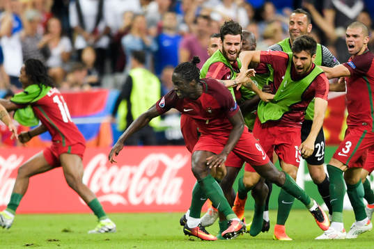 Portugals Eder jublar